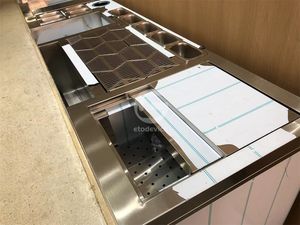 Estación de Coctelería de Acero Inoxidable Duradera, Diseño Moderno para Hotel y Restaurante con Refrigerador y Lavavasos - Product Image 6