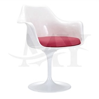 Fauteuil de salle à manger design en fibre de verre Fauteuil tulipe confortable en métal Coussin en tissu tulipe Chaise de restaurant style royal