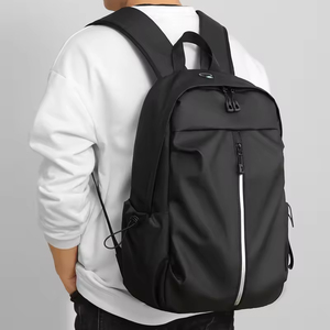 Mochila para Portátil de Gran Capacidad con Logotipo Personalizado al por Mayor, Moderna, Impermeable, con Puerto de Carga USB, para Viajes de Negocios, de Poliéster con Cierre - Product Image 3