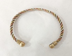 Elegante Brazalete de Cobre Hecho a Mano con Cierre Magnético, Diseño Ajustable para Hombres y Mujeres, Joyería y Regalos - Product Image 2