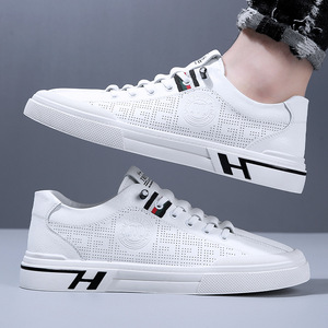 Chaussures décontractées pour hommes, respirantes, en maille, à enfiler, bout rond, blanches, légères, semelle EVA, semelle extérieure en caoutchouc - Product Image 2