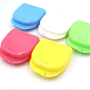 Boîte de rangement pour appareils dentaires, boîte de rangement pour prothèses dentaires, boîte à dents ronde et carrée, vente en gros disponible, plusieurs couleurs, orthodontie portable - Product Image 1
