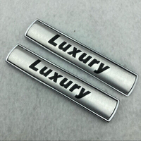 Autocollants personnalisés en aluminium brossé imperméables pour équipements, étiquettes de produits intérieures et extérieures, autocollants de logo, badges dorés