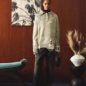 Suéter de Punto con Cuello Polo, Lavado y Teñido para Darle un Aspecto Desgastado con Orificios y Flecos, Precio de Fábrica - Product Image 2