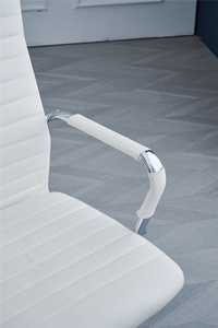 Chaises de Bureau Ergonomiques Pivotantes de Direction à Hauteur Réglable avec Appui-Tête Pliable en Métal et Acier Fer Design Moderne 30 Jours 10 kg - Product Image 3