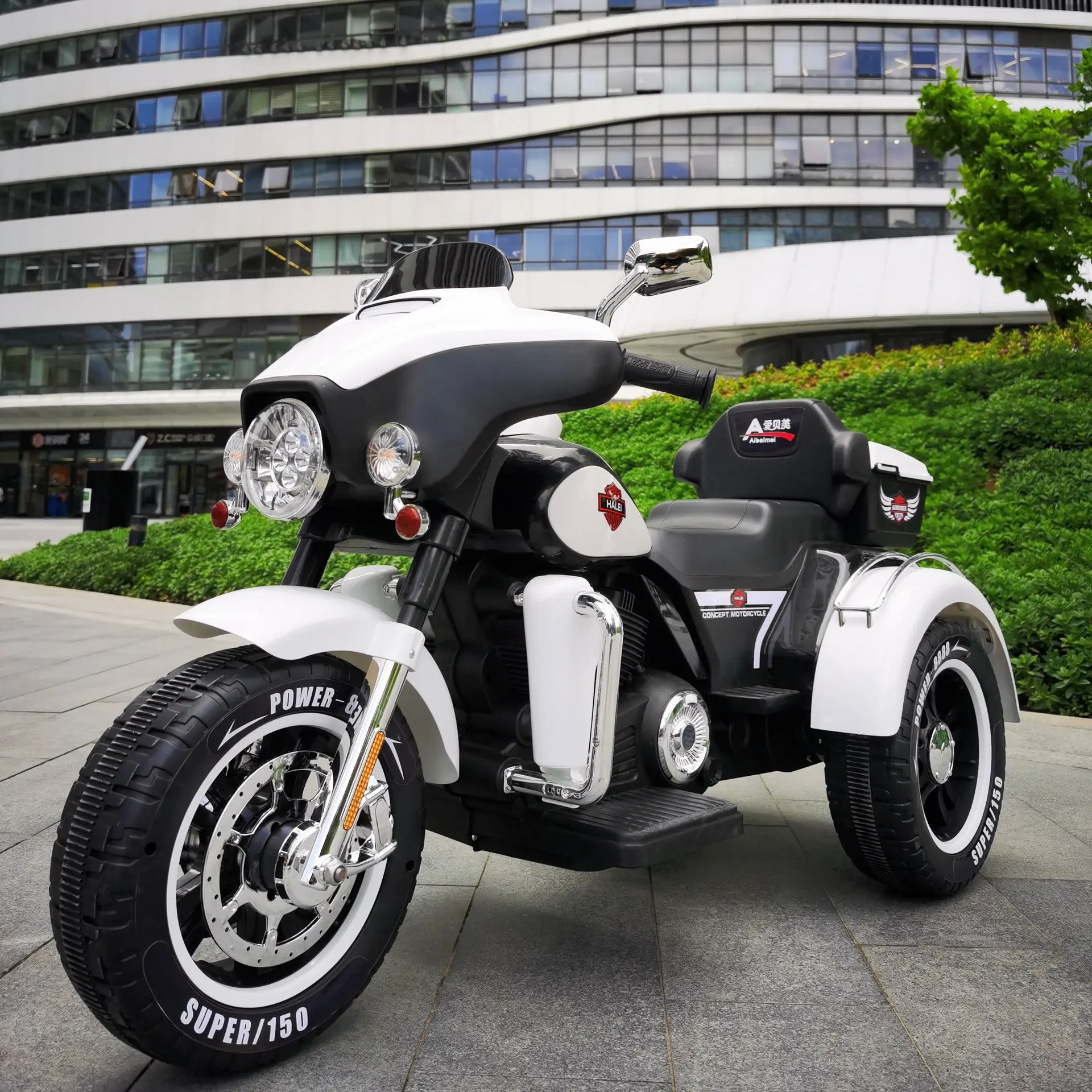 Neue heiße Mode hervorragende Qualität Licht Musik elektrische Kinder Harley Motorrad Baby-Spielzeug Auto bietet Platz für zwei