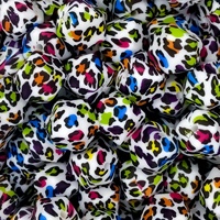 Perles en silicone imprimées en gros pour bijoux, accessoires, cadeaux pour bébés, perles focales personnalisées DIY, perles en silicone motif léopard