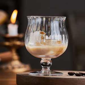 แก้วไวน์แดงทำมือขายส่งจำนวนมาก แก้วคริสตัลทรงโกเบลต์ ดีไซน์บางเฉียบ สำหรับน้ำผลไม้และไวน์ของหวาน - Product Image 2