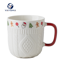 Mug en céramique de Noël avec motif de Père Noël en relief, de haute esthétique, vente en gros - Cadeau d'entreprise, style américain, fait main, luxe, capacité 301-400 ml