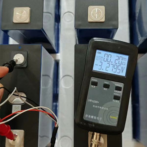 Hithium 3.2V 280Ah棱柱形锂离子电池314Ah 320AH 340Ah太阳能系统3.2V磷酸铁锂电池 - Product Image 4