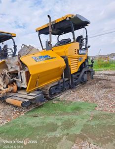 Año 2017 XCM RP953T Rueda pavimentadora de asfalto usada Tipo RP602 Rp453L rp355 rp953 Pavimentadoras Wirtgen en buenas condiciones - Product Image 3