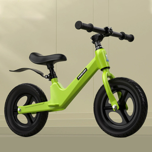 Vélo d'équilibre pour enfants modèle FGP10 en gros, cadre en alliage de magnésium, sans pédales, pour 2-6 ans, utilisation estivale, Chine - Product Image 6