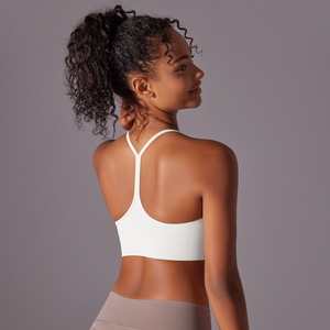 En gros, Brassière de sport pour femme, col en U, dos en Y fin, avec coussinets amovibles, coupe ajustée, soutien léger, style crop top, pour yoga et fitness - Product Image 6