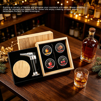 Kit de fumage pour cocktails en bois à 2 couches de qualité supérieure, avec torche et 4 copeaux de bois aromatisés, dans une boîte en bois, pour spiritueux, cocktails et bar
