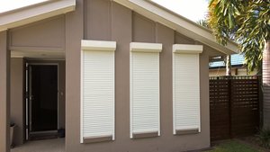 Cómo Reparar Persianas Enrollables Modernas de Apertura Horizontal de Aleación de Aluminio para Uso en Hoteles - Product Image 3