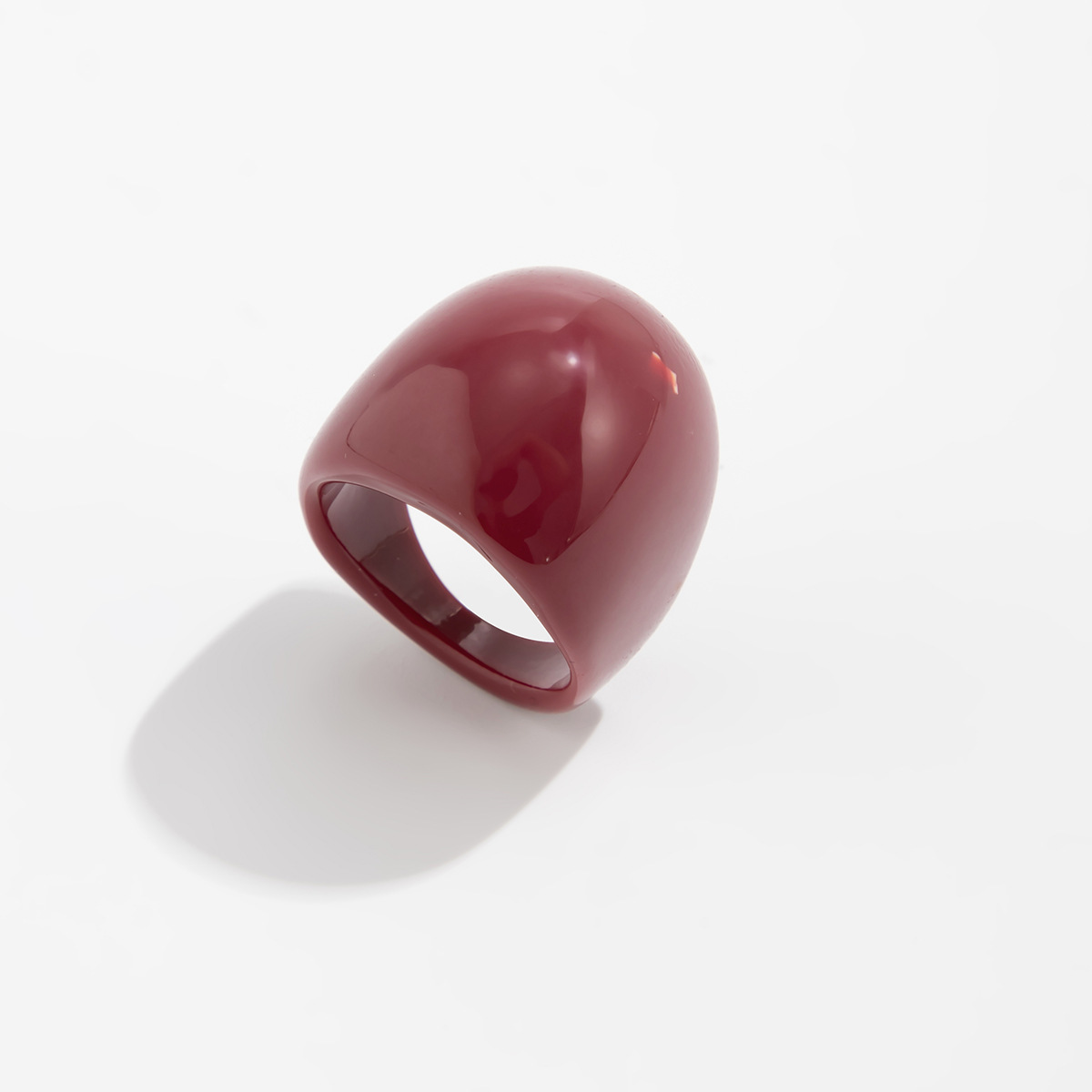 Bague rouge vin