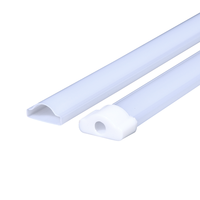 Étui rigide pour bandes LED : étanche, résistant à la chaleur, convient aux panneaux de 12 mm de large, idéal pour l'éclairage des armoires, des vitrines et des congélateurs