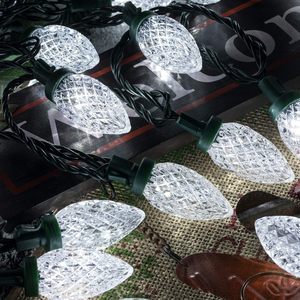 Guirlandes lumineuses LED C9 de Noël, style fraise coloré, 220V, décorations de fêtes en extérieur, style guirlande - Product Image 4