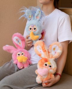 Cureplaneta Baby Three-Lily Rabbit <span class=keywords><strong>Town</strong></span> V3 Caja Sorpresa, Adorable Conejito Residente, Tu Propio País de las Maravillas en Miniatura, 15-25cm 25-36m - Product Image 5