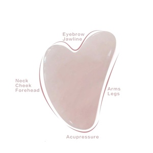 Masseur facial doux en <span class=keywords><strong>quartz</strong></span> <span class=keywords><strong>rose</strong></span> pour le modelage du visage, <span class=keywords><strong>Gua</strong></span> <span class=keywords><strong>Sha</strong></span> portable mini en forme de cœur en <span class=keywords><strong>quartz</strong></span> <span class=keywords><strong>rose</strong></span>, outil de beauté et de soin personnel - Product Image 2
