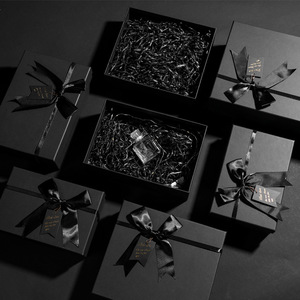 Caja de embalaje de regalo de papel Kraft rectangular al por mayor con lazo de cinta elegante forma rectangular para presentaciones y exhibiciones de tiendas - Product Image 2
