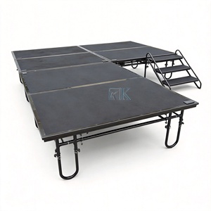 Scène mobile pliable en acier noir RK avec tapis, capacité de charge de 800 kg/m, 4x8 pieds, hauteur réglable et roues pour événements hôteliers - Product Image 1