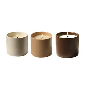 Vente en gros de bougies d'aromathérapie Bougies à décoration simple Boîtes à bougies personnalisées à parfum de cire de soja diffusée avec emballage avec logo