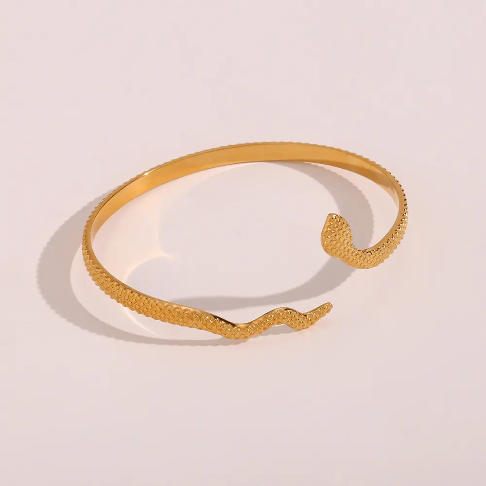 Personality Tarnish Free Stainless Steel Jewelry Bracelet Women 18K Gold Plated Open Adjustable Texture Snake Bangle Bracelet