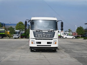 Camion-citerne Dongfeng 4X2 de 12 000 L pour le lavage des routes, la lutte contre la poussière et l'aménagement paysager – Fournisseur Fabricant - Product Image 3