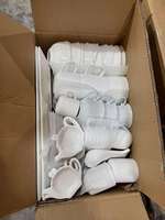 2026 Assortiment de vaisselle en céramique blanche et porcelaine (bols, tasses, soucoupes, plats et assiettes), en stock, prix économique