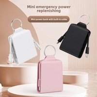 Banque d'Énergie Mini Porte-clés en Cuir Double Câble d'Usine Portable Compatible Type C pour iPhone Xiaomi Batterie 2000 mAh