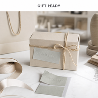 Étiquette cadeau en papier gaufré, autocollant adhésif personnalisé avec texture pour emballage de boîte cadeau en kraft et branding, faible MOQ