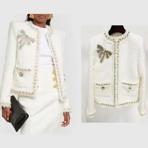 高品質の白いツイードジャケットラインストーン蝶結び高級パールチェーンコート女性用2024新着