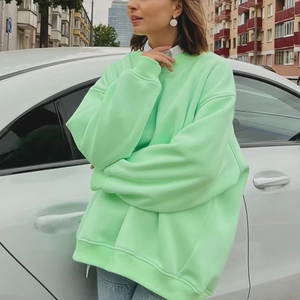 Personnalisé OEM 2025 Haute Qualité Mode Haute Qualité Sweat-shirt pour Femmes Coupe Élégante Conception Chaude et Élégante - Product Image 1