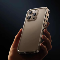Étui de Luxe en Métal Aluminium avec Cadre pour Téléphone Portable iPhone 16 15 Pro Max Plus, Housse Anti-Choc avec Bumper, Emballage Boîte
