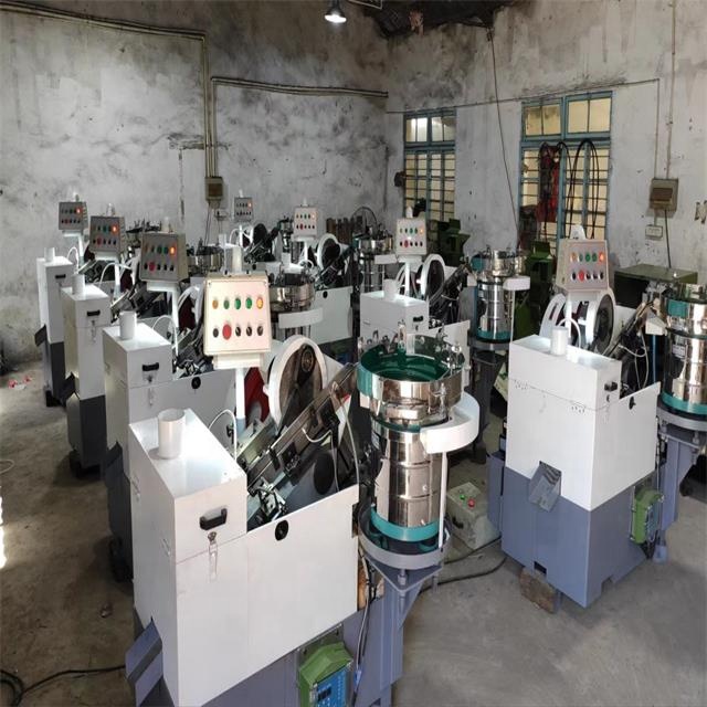 Автоматическая высокоскоростная машина для прокатки резьбы/резьбонарезной станок