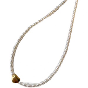 Collier en perles d'eau douce de millet naturel, polyvalent, pour clavicule, cadeau pour meilleure amie, avec pendentifs et breloques au tempérament doux et plein d'amour - Product Image 3