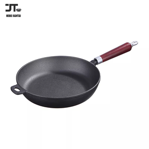 Sartén Redonda Precurada, Sartén Profunda con Mango Largo de Madera, Juego de Utensilios de Cocina Caseros, Hierro Fundido, Minimalista, Sostenible - Product Image 4