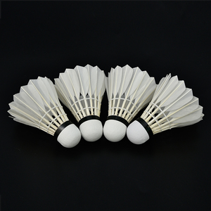Volants de badminton <span class=keywords><strong>YS9</strong></span> en promotion usine, excellente apparence, 12 pièces/tube - Product Image 4