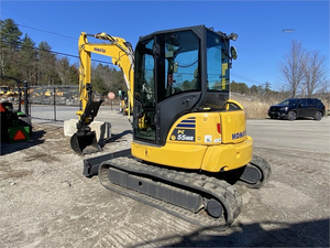 Ventes immédiates : Mini-excavatrice agricole sur chenilles Komatsu PC60 d'occasion de 6 tonnes, micro-excavatrice de ferme d'occasion - Product Image 4