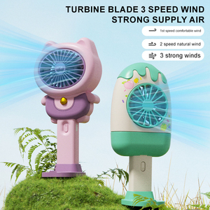 Vente en gros 2025 <span class=keywords><strong>ventilateur</strong></span> de crème glacée <span class=keywords><strong>avec</strong></span> socle de poche USB chargeant un mini <span class=keywords><strong>ventilateur</strong></span> de bureau à trois vitesses vent élevé - Product Image 3
