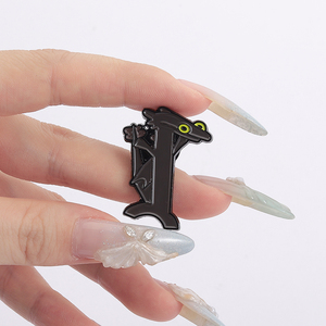 Toalla mágica esmalte Pin comedia dibujos animados tema broche divertido Anime Park insignia regalo joyería para amigos al por mayor - Product Image 4
