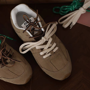 Giản Dị Giày Phụ Nữ Người Đàn Ông Ren up Sneakers Cổ Điển <span class=keywords><strong>M</strong></span>àu Trắng Lưới Giày Kích Thước <span class=keywords><strong>M</strong></span>ề<span class=keywords><strong>m</strong></span> <span class=keywords><strong>M</strong></span>ại Thoải <span class=keywords><strong>M</strong></span>ái Chạy Giày - Product Image 4