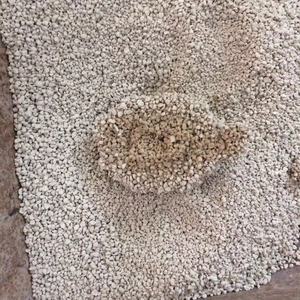 Unregelmäßig Geformte 1-3,5mm OEM ODM Schnell Klumpende Hochabsorbierende 99% Staubfreie Graue 8kg Katzenstreu - Product Image 3