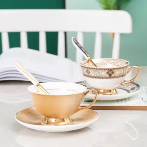 Juego de Taza y Platillo de Porcelana China de Hueso Dorado, Elegante y de Lujo Europeo, para el Té de la Tarde - Product Image 1