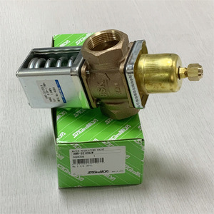 Vanne de régulation d'eau Sagamiya AWR-3212GLW Rc 1 1/4 pouce pour le contrôle de la pression des condensats - Product Image 1