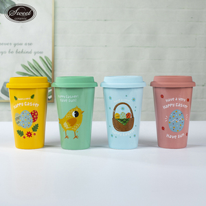 Vente en gros de tasses à café en céramique personnalisées avec couvercle et manchon, motif lapin mignon, pour la fête de l'Œsther, idéales pour le café, le lait et le thé - Product Image 4