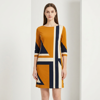 Robe imprimée confortable, coupe ample, tenue de tous les jours, vêtement élégant à motifs, col rond, robe décontractée