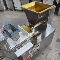 Machine à presser la pâte haute capacité multifonctionnelle pour la fabrication de pâtisseries, machine à façonner les tartes, prix usine