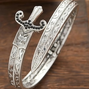 Bracelet jonc épée diamant noir vintage MAP02 – Bijou gothique punk tendance pour fêtes et usage quotidien, artisanat métallique - Product Image 5